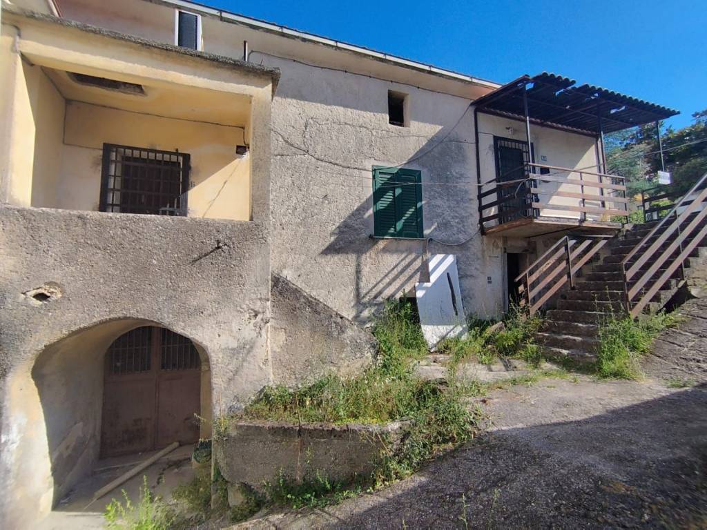 Villetta a schiera a Cervaro in Via Sprumaro - Foto 3