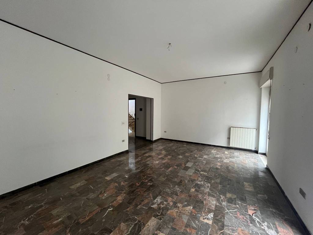 Appartamento a Siracusa in Via Sebastiano Olivieri - Foto 4