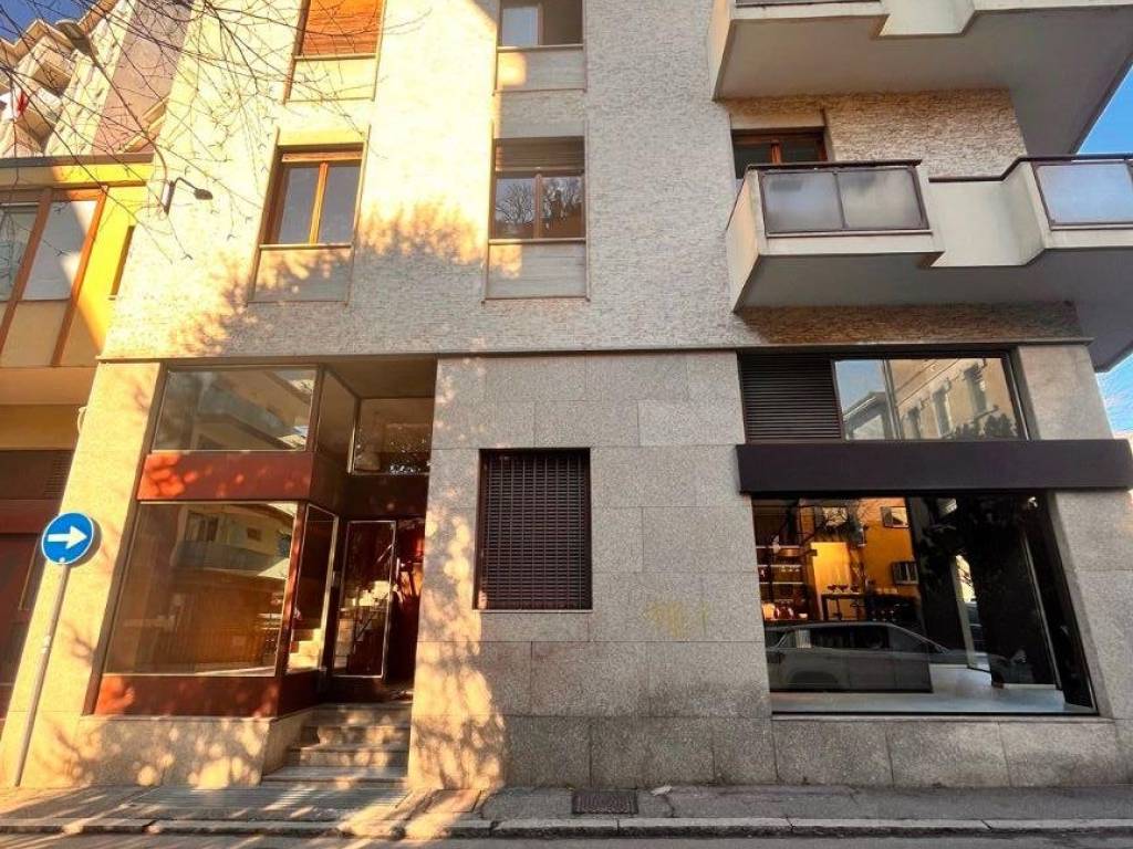 Appartamento a Como in Via Luciano Manara, 9 - Foto 2