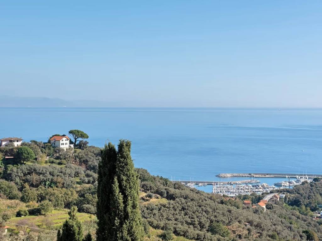 Appartamento a Varazze in Via Tessarole, 30 - Foto 4