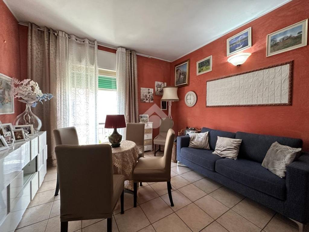 Appartamento a Santhià in Via Giuseppe Parini, 9 - Foto 3