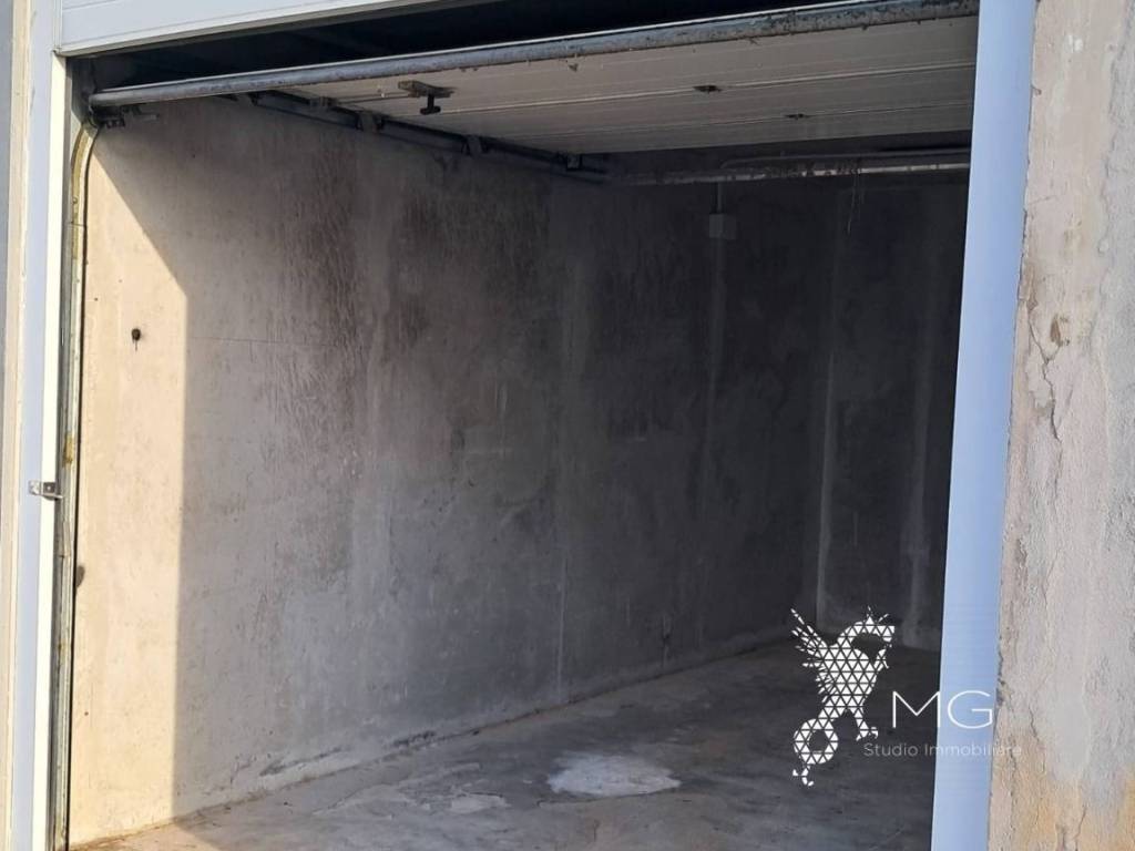 Box / garage a Rosignano marittimo in Via Agostino Straulino - Foto 3