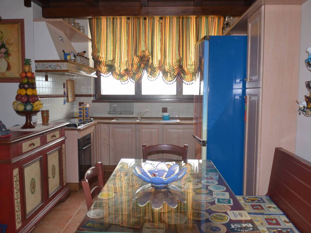 Appartamento a Trecastelli in Via Galvani - Foto 4