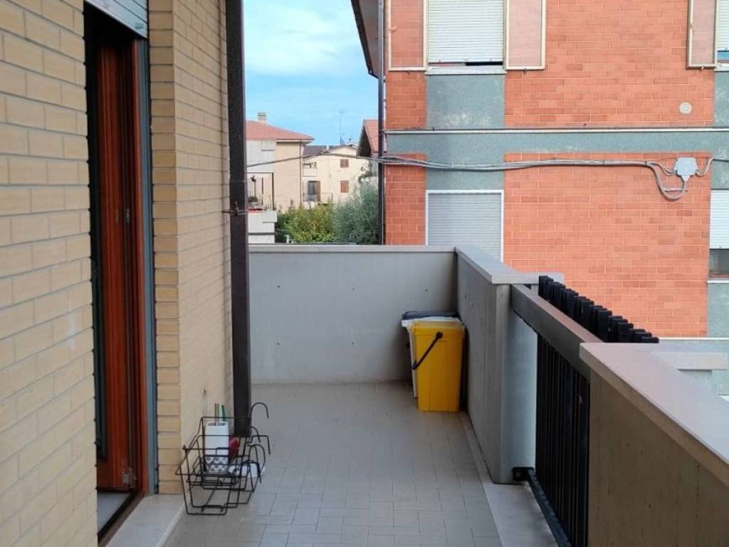 Appartamento a Fermo in Via dei Ruderi Romani - Foto 3