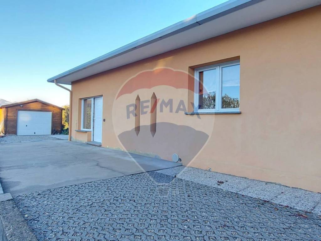 Casa indipendente a Agra in Via Colmegna - Foto 3