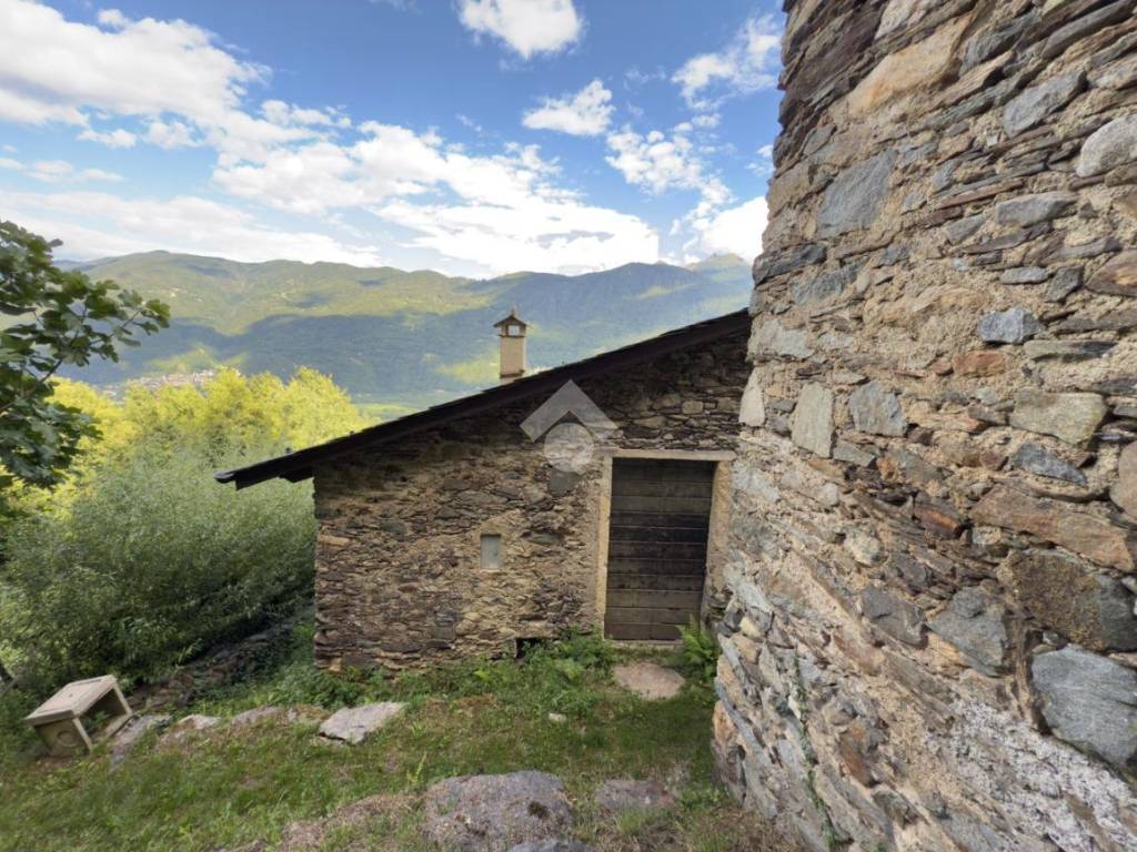 Casa indipendente a Teglio in Via Crocetta - Foto 2