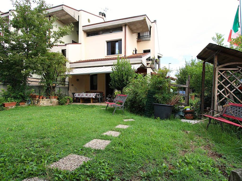 Villetta a schiera a Verona - Foto 4