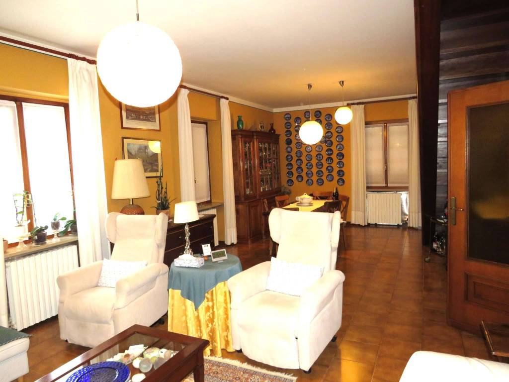 Villa a La loggia in strada Nizza - Foto 4