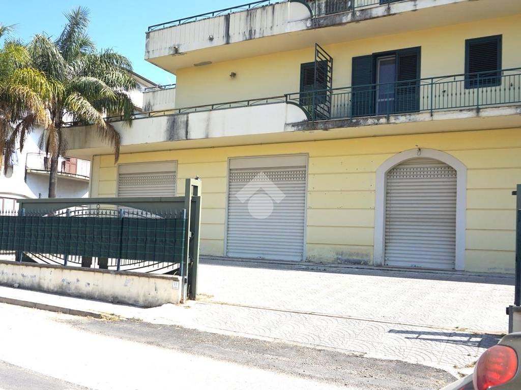 Immobile a Bellizzi in Via Del Commercio, 1 - Foto 2