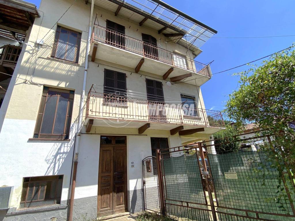 Casa indipendente a Biella in Via della Vittoria - Foto 2