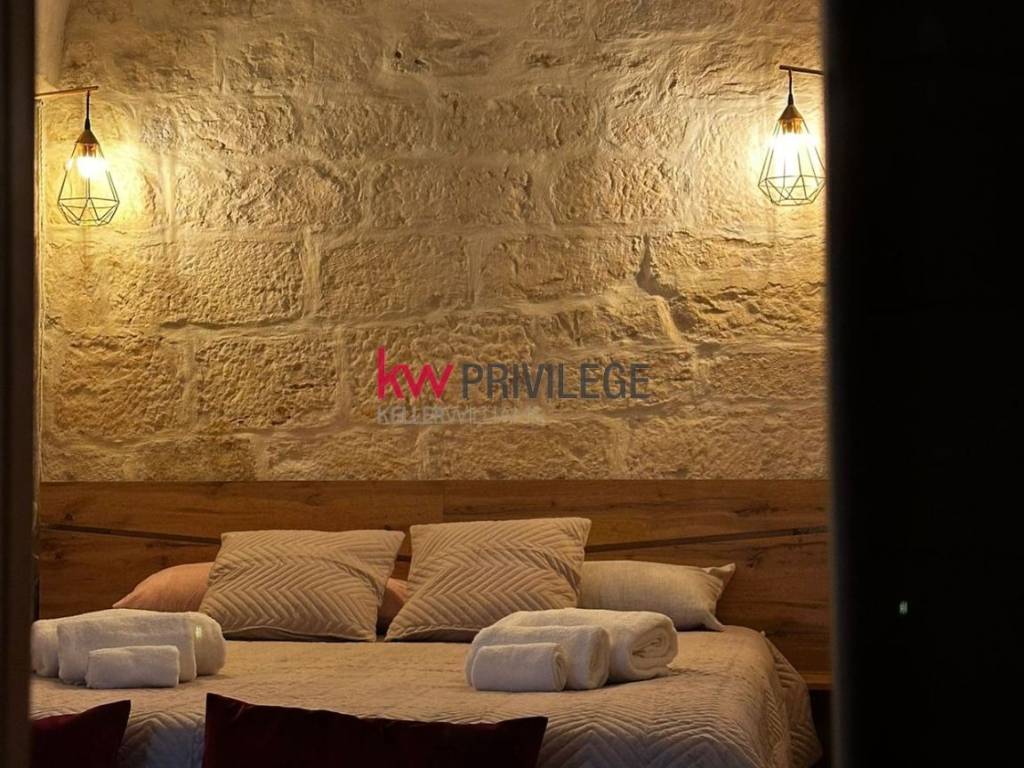 Casa indipendente a Ceglie messapica in Via Francesco Argentieri, 26 - Foto 2