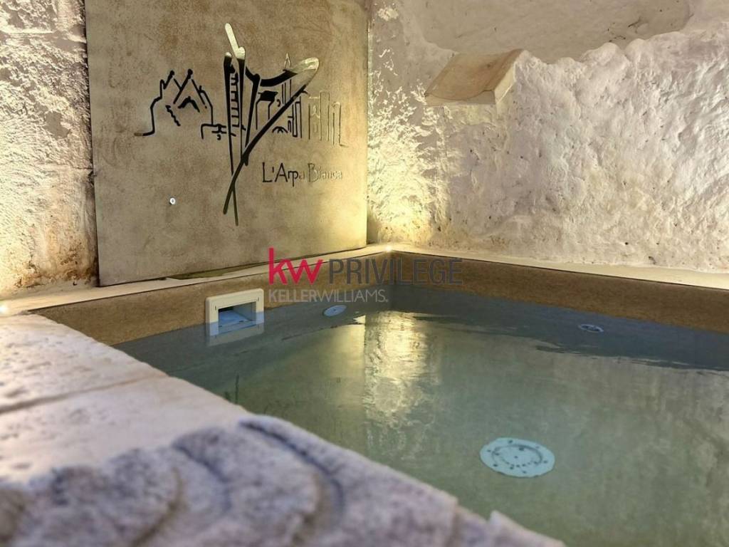 Casa indipendente a Ceglie messapica in Via Francesco Argentieri, 26 - Foto 3