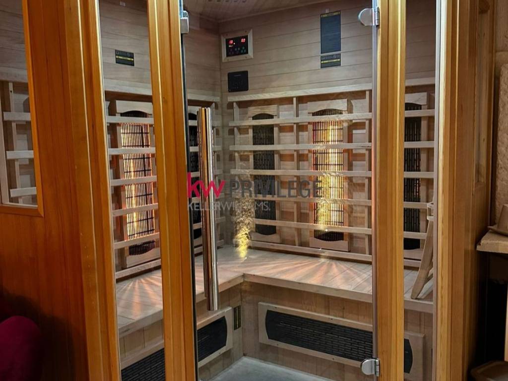 Casa indipendente a Ceglie messapica in Via Francesco Argentieri, 26 - Foto 4