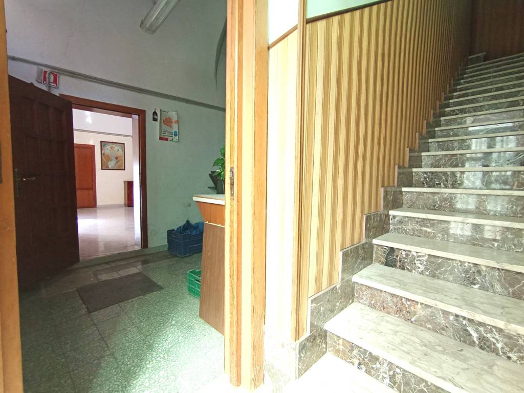 Casa indipendente a Acquaviva delle fonti in Via Emilio Rivela, 49 - Foto 2