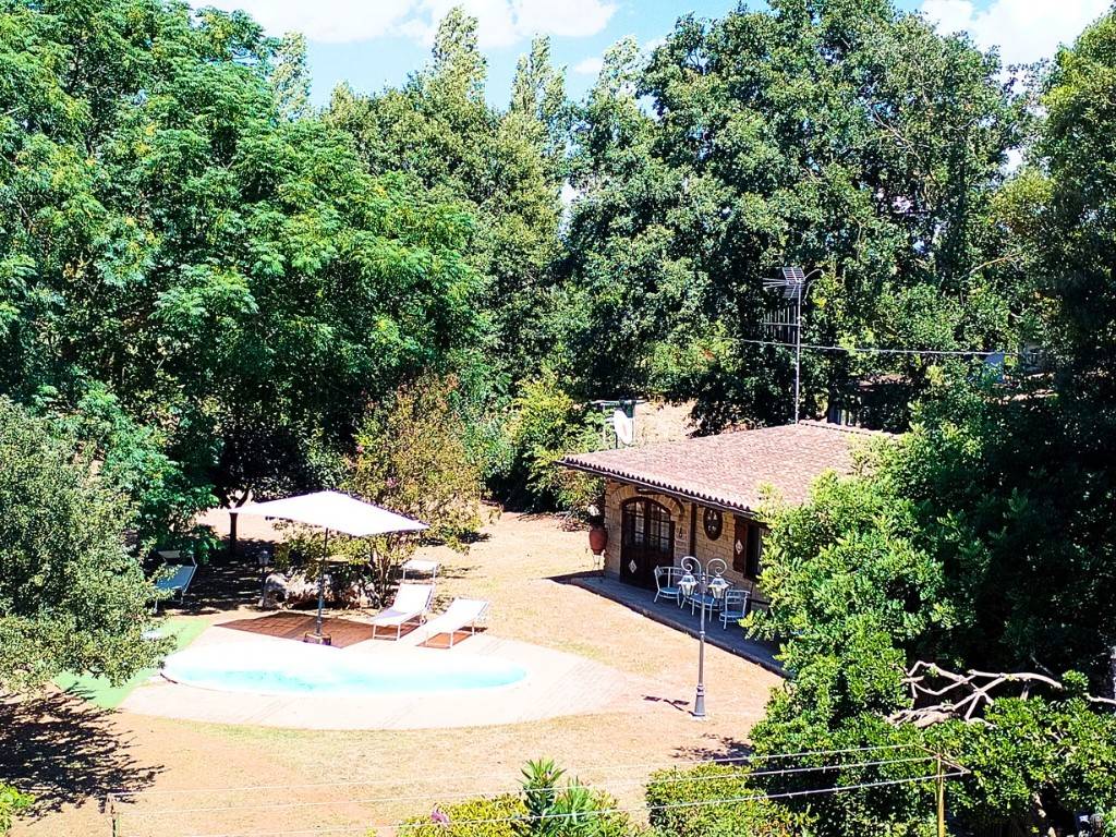 Villa a Aprilia in Via dell'Acqua Solfa - Foto 3