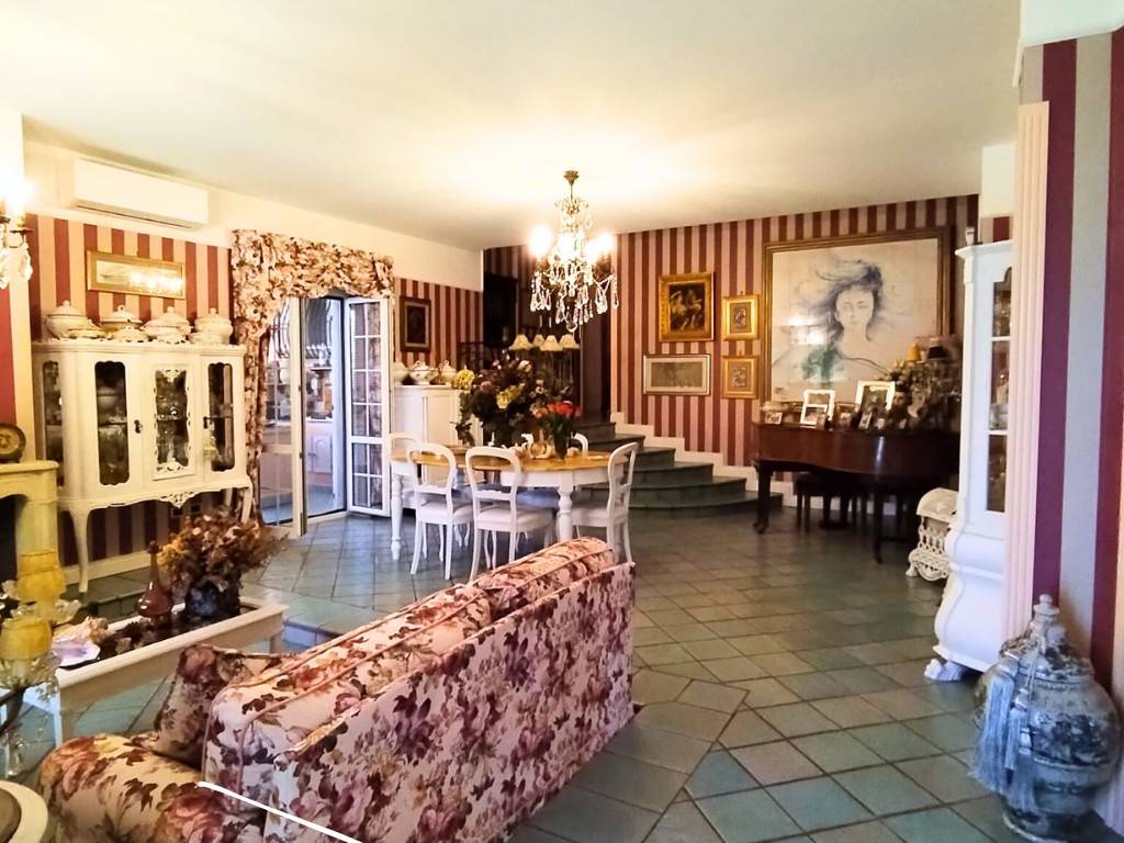 Villa a Aprilia in Via dell'Acqua Solfa - Foto 5