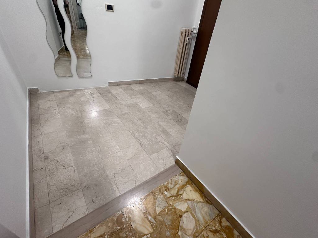 Appartamento a Parma in Galleria Polidoro, 8 - Foto 2