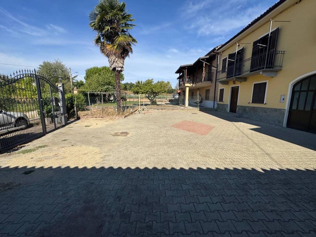 Villa a Asti in Frazione Quarto Inferiore - Foto 5