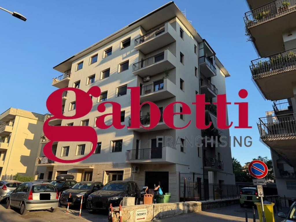 Appartamento a Caserta in Via Sud Piazza d'Armi - Foto 2