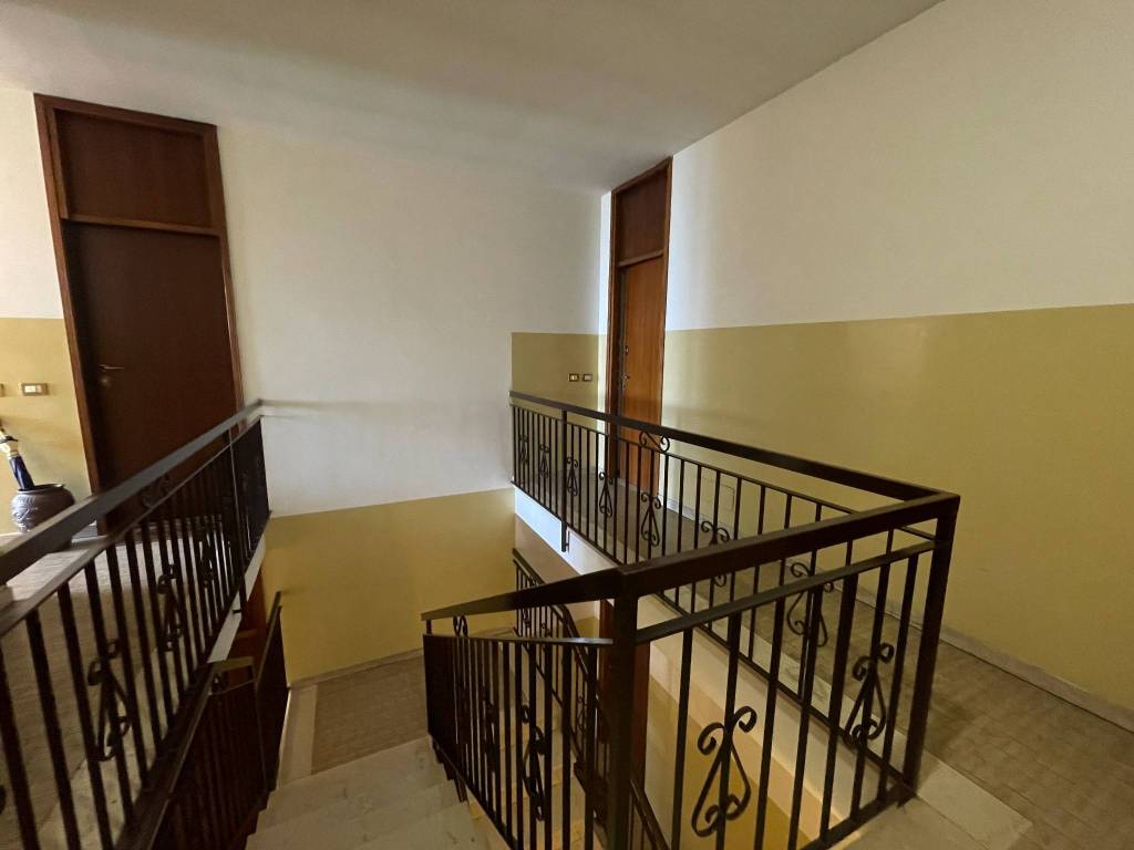 Appartamento a Cameri in Via Marè - Foto 3