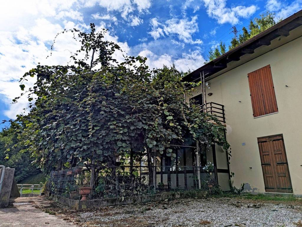 Villetta a schiera a Castelnovo del friuli in Località Oltrerugo, 37 - Foto 3