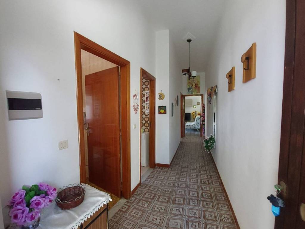 Appartamento a Ascea in Viale Mario Napoli - Foto 4