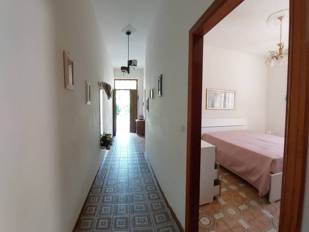 Appartamento a Ascea in Viale Mario Napoli - Foto 5