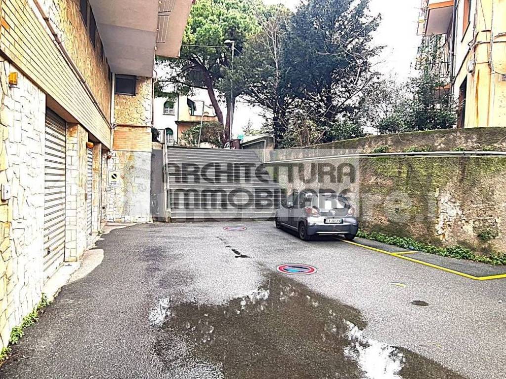 Box / garage a Albissola marina in PIAZZA GIOVANNI XXIII - Foto 2