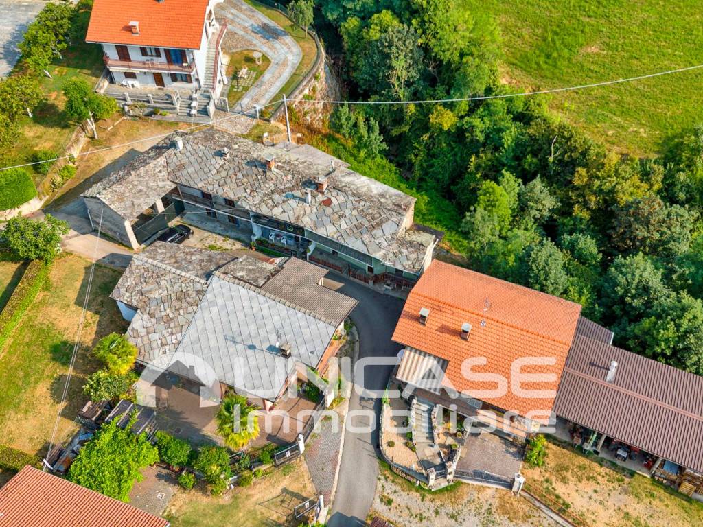 Rustico / casale a Bagnolo piemonte in Via Scuole Nuove, 6 - Foto 4
