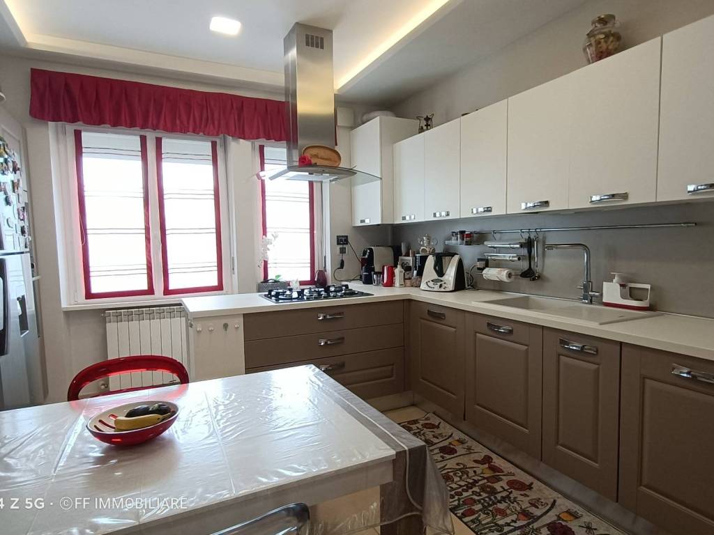 Appartamento a Tolentino in Viale Giacomo Matteotti - Foto 3