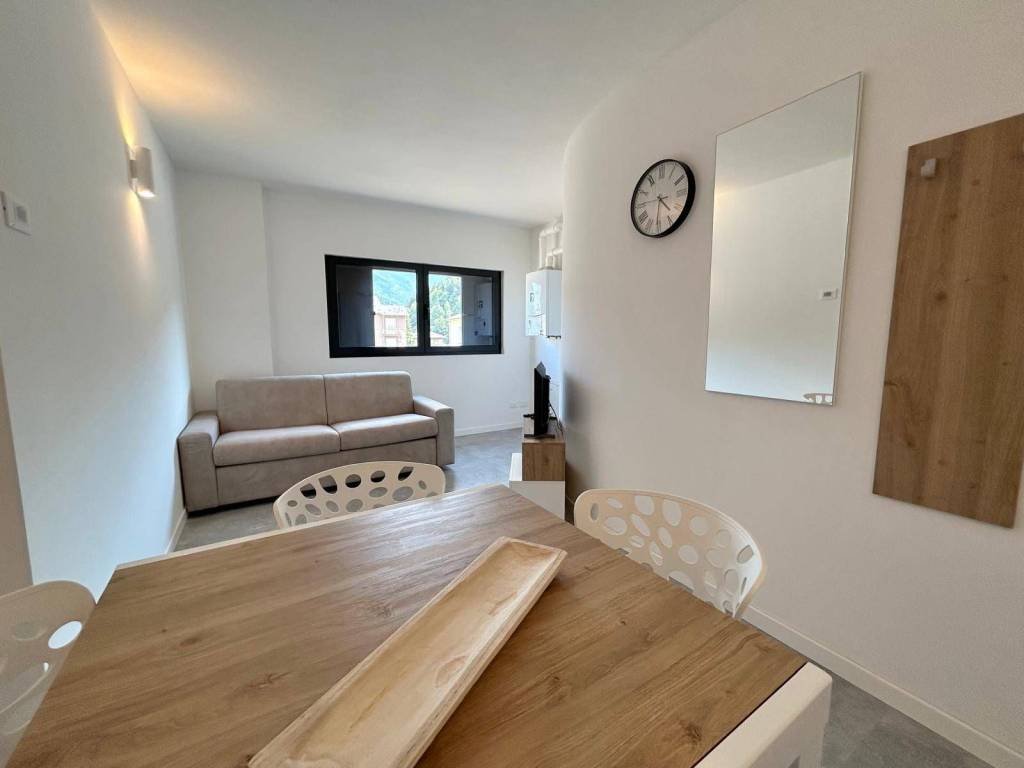 Appartamento a Clusone in Piazza Manzù, 15 - Foto 4