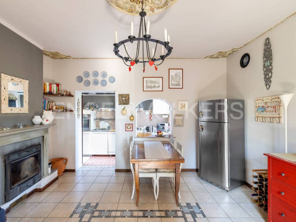 Villa a Sesto calende in Via della Ferriera, 18 - Foto 5
