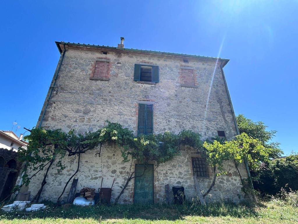 Casa indipendente a Roccastrada in Via dei Sodarini - Foto 3