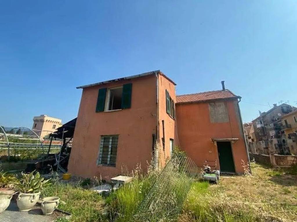 Villa a Albisola superiore in Via Calcinara - Foto 5