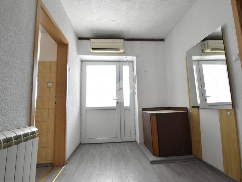 Appartamento a Gorizia in Via Baiamonti, 19 - Foto 3