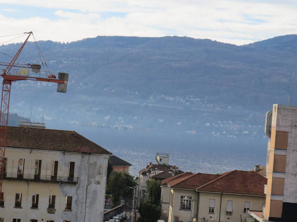 Appartamento a Verbania in Via Mario Tozzi - Foto 5