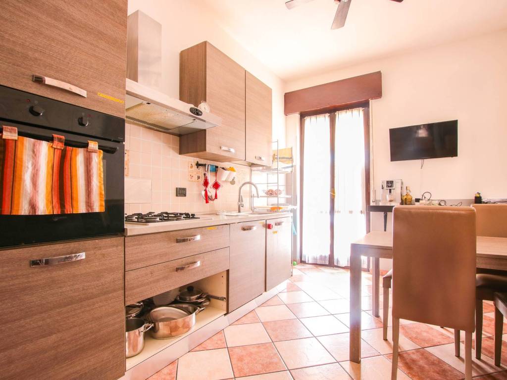 Appartamento a Verona in Via Tombetta, 146 - Foto 5