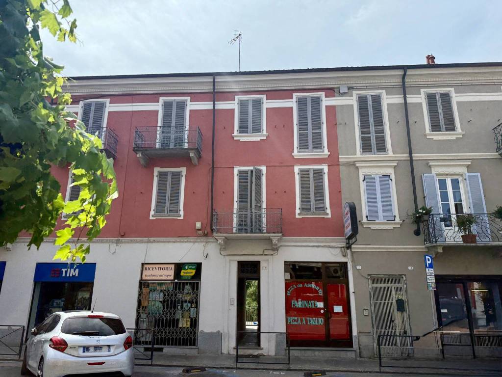 Appartamento a Alba in Corso Italia, 12 - Foto 2