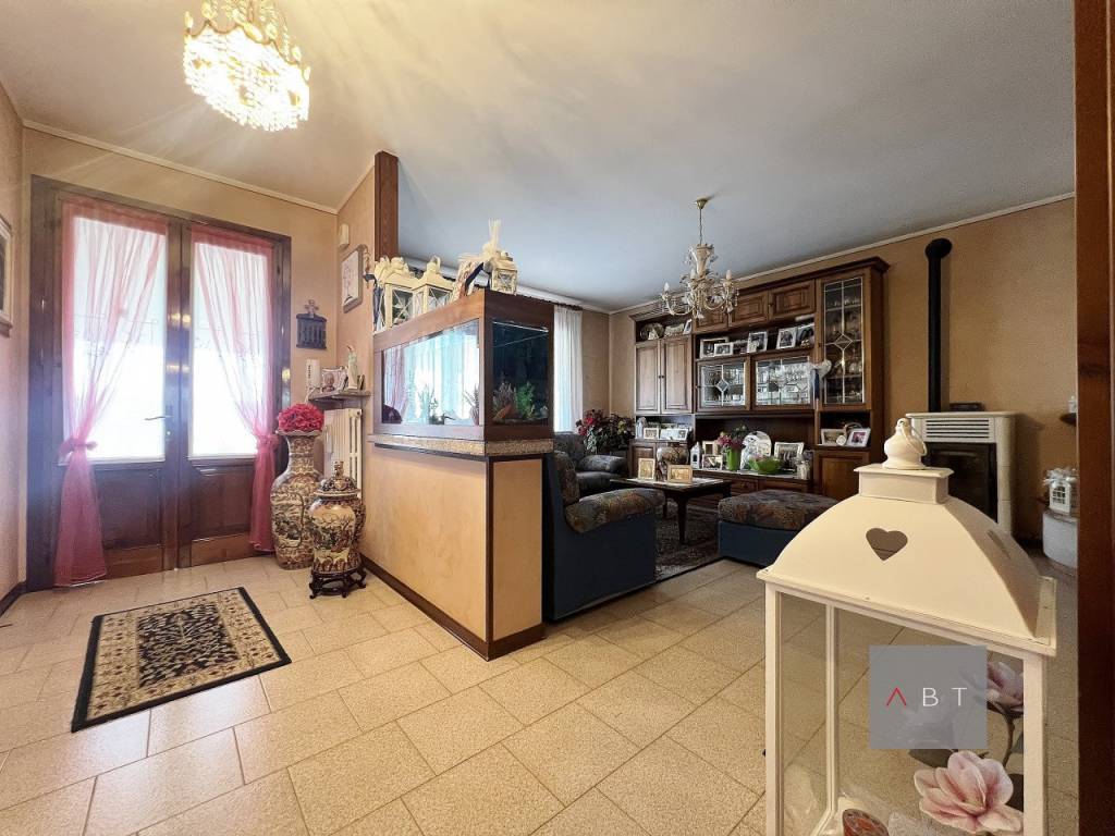 Casa indipendente a Piombino dese - Foto 2