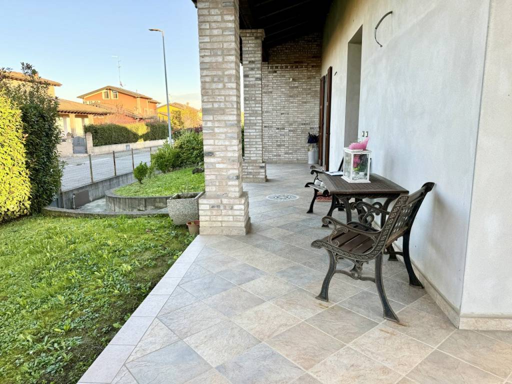 Villa a Sissa trecasali in VIA I MAGGIO N. 11 - Foto 3