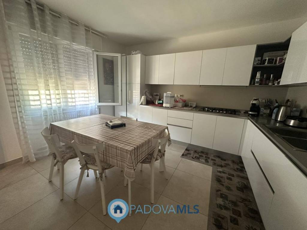 Villa a Padova in Via Pietro Brandolese, 1 - Foto 4