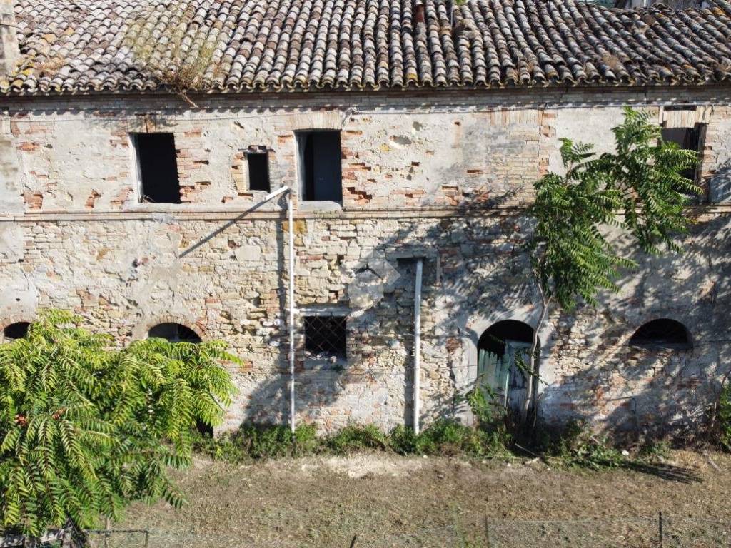 Rustico / casale a San benedetto del tronto in Via Valle Piana, 27 - Foto 4