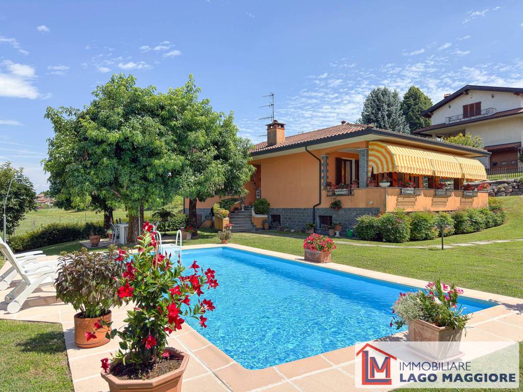 Villa a Cadrezzate con osmate in Via alle Motte - Foto 2