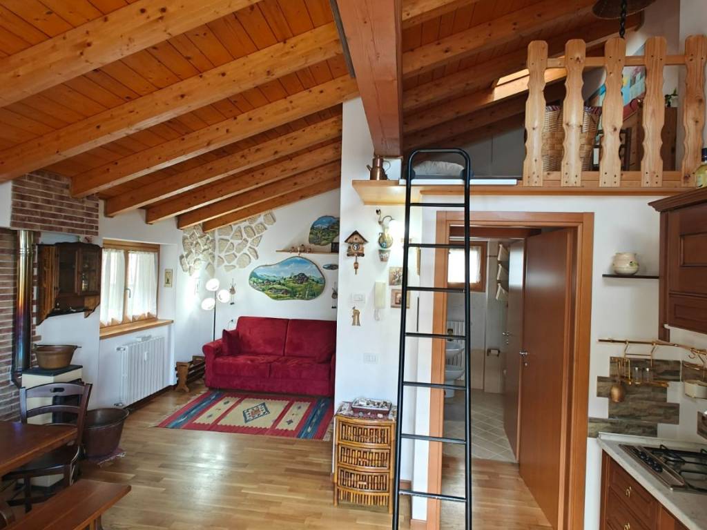 Appartamento a Chiesa in valmalenco in Località Primolo - Foto 3