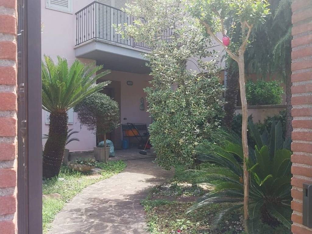 Villetta a schiera a Frosinone in Via La Botte - Foto 2