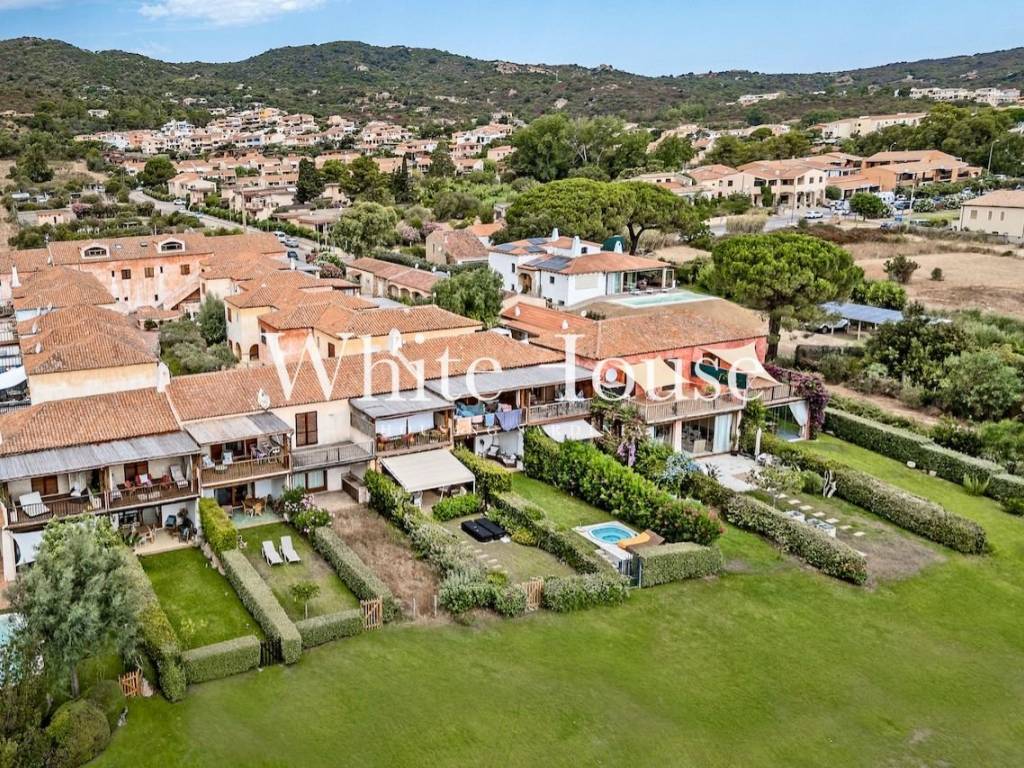 Villetta a schiera a Arzachena in Via Nazionale, 86 - Foto 4