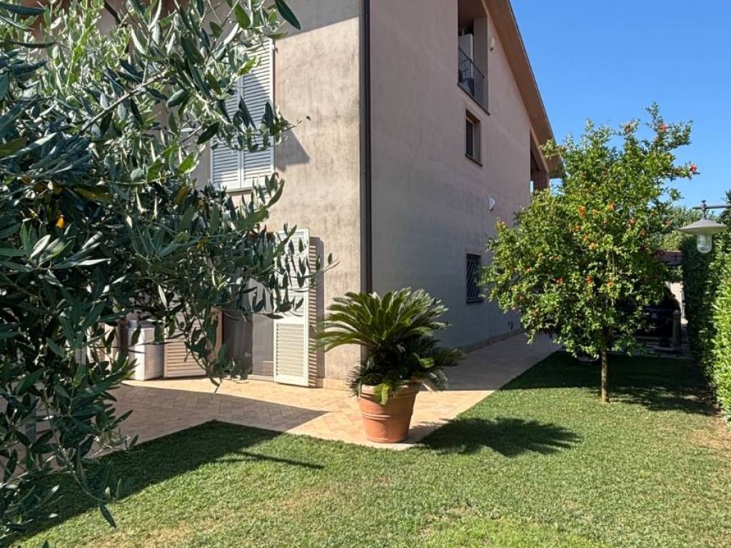 Appartamento a Pontedera in Via del Casone - Foto 3