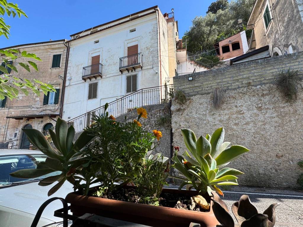 Casa indipendente a Roccasecca in Corso San Tommaso - Foto 2
