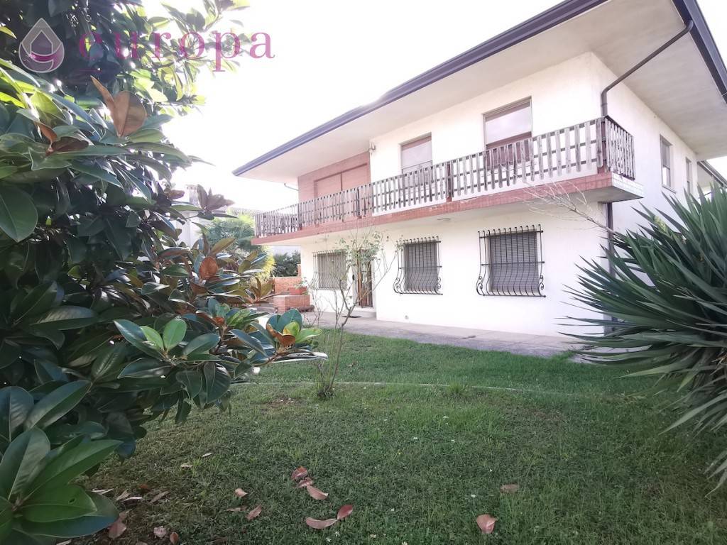 Villa a Sesto al reghena in via san rocco - Foto 2