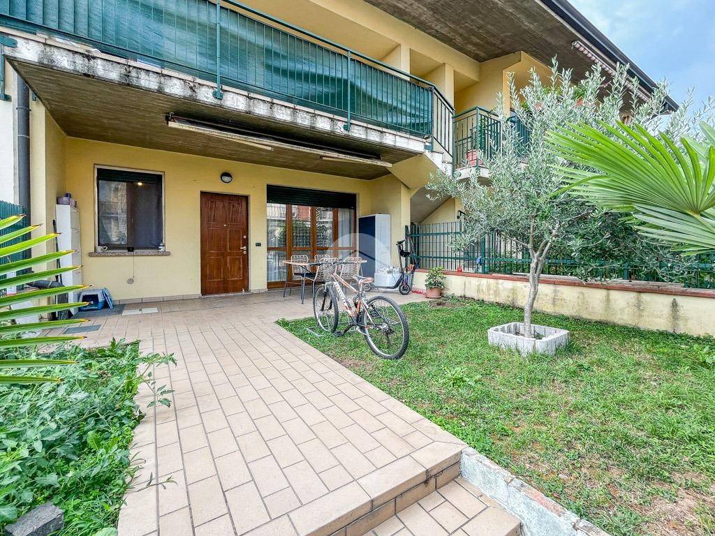 Appartamento a Castrezzato in Via Bartolomeo Zanetti - Foto 2